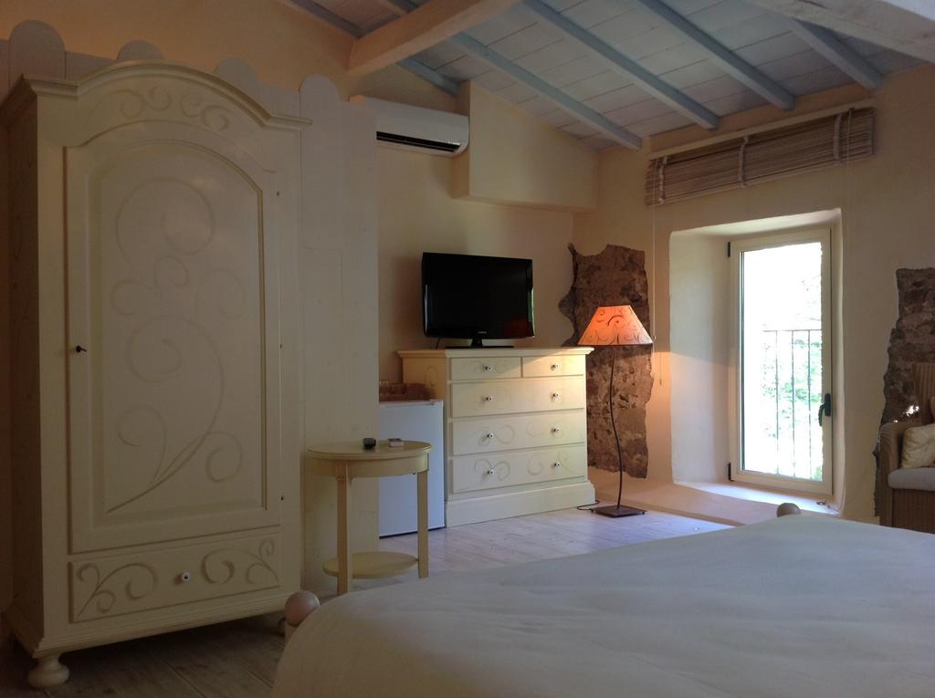 Maison D'Hotes Les Chambres De Mon Moulin Pégomas Стая снимка